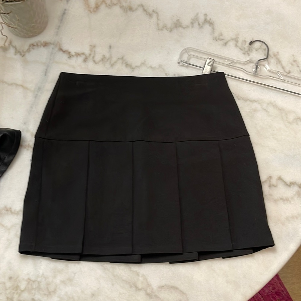 After Market - Black miniskirt